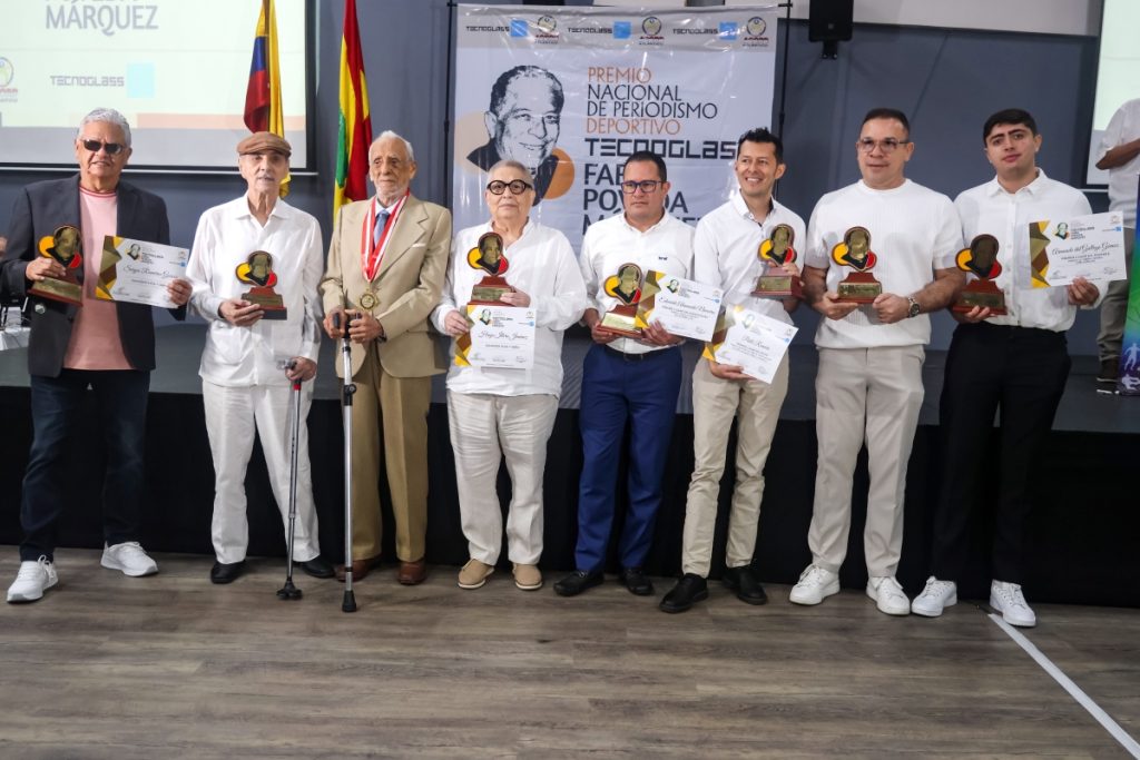 Representantes de Caracol TV, El Tiempo y El Atlanticense ganan IV PremioNacional de Periodismo Deportivo Tecnoglass – Fabio Poveda Márquez
